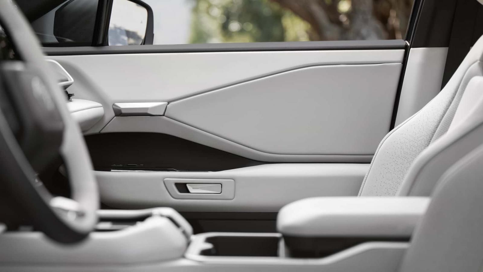 Νέο Toyota Highlander: Ντεμπούτο για το νέο ηλεκτρικό SUV των Ιαπώνων 